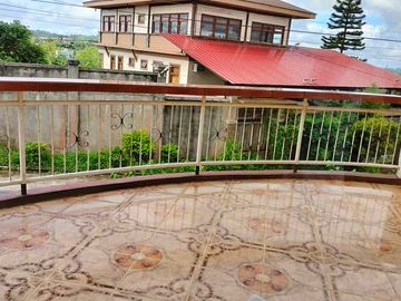Spacious House in Tagaytay With View Of The Whole Village