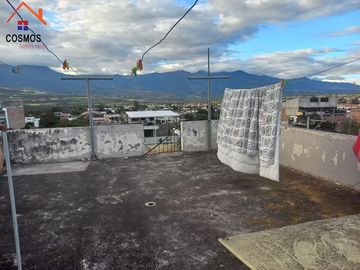 Casa de venta en Atuntaqui, 4 plantas