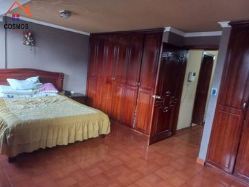 Casa de venta en Atuntaqui, 4 plantas