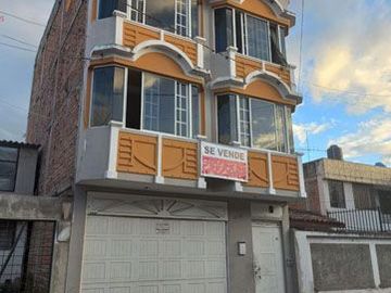 Casa de venta en Atuntaqui, 4 plantas