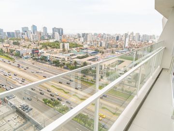 Venta De Departamento De Estreno Conn Balcon En Santa Catalina