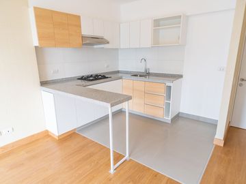 Venta De Departamento De Estreno Conn Balcon En Santa Catalina