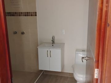 Se vende Casa en Col. Lomas Del Potrero, Yautepec, Mor.