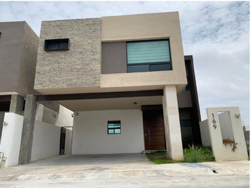 Moderna Casa en RENTA al Norte de Saltillo