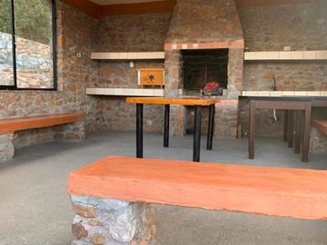 CABAÑA amueblada en VENTA en Fracc. Campestre Privado Portal de San Antonio ARTEAGA