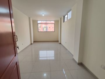 CASA EN VENTA EN ATE