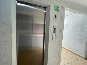 VENTA DE APARTAMENTO 7 PISO, VALLE DEL LILI CIUDAD MELENDEZ.