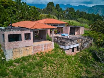 SE VENDE CASA EN PANCE EN CONDOMINIO