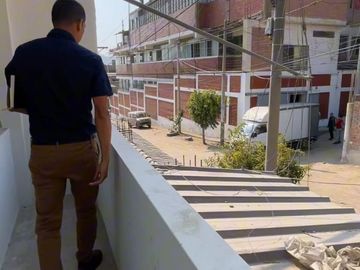 CASA VIVIENDA TALLER A PRECIO DE TERRENO URB. MANGOMARCA SJL