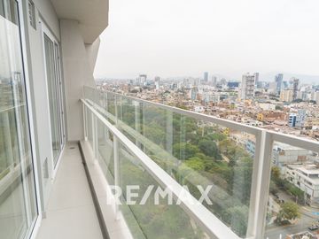 Venta De Departamento  De Departamento De Estreno Vista Externa En Santa Catalina
