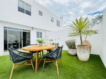 CASA EN VENTA DOS HABITACIONES EN EL MUNICIPIO DEL MARQUES, QUERÉTARO