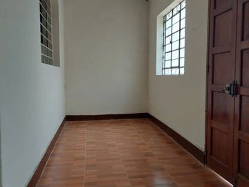 VENTA DE DEPARTAMENTO EN PRIMER PISO EN CHOSICA