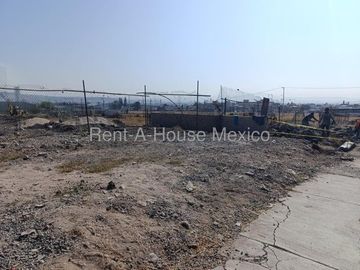 VENTA. Ciudad Satelite - Terreno comercial de 250 metros