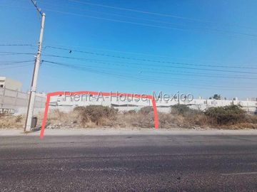 VENTA - Terreno comercial de 240 metros, Cerrito Colorado