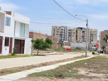 VENTA DE TERRENO EN URB. LOS SAUCES SEXTA ETAPA