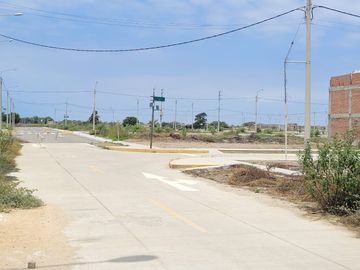 VENTA DE TERRENO EN URB. LOS SAUCES SEXTA ETAPA
