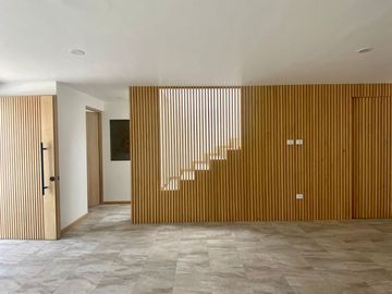 CASA EN VENTA ZONA PLAZA SAN DIEGO