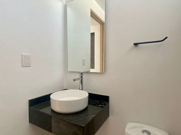 CASA EN VENTA ZONA PLAZA SAN DIEGO