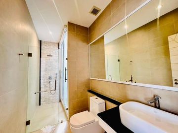 Sale or for Rent 3 bedrooms The Signature villas Nai harn