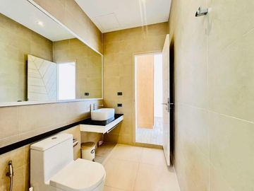 Sale or for Rent 3 bedrooms The Signature villas Nai harn