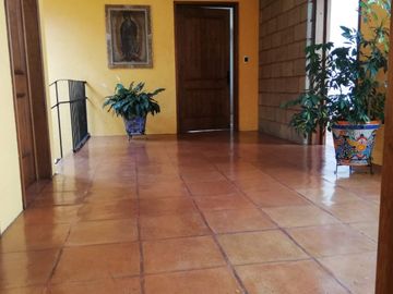 AMPLIA Y HERMOSA CASA EN VENTA EN TOLUCA, 446 M2 $4,380,000 ACEPTO CREDITOS