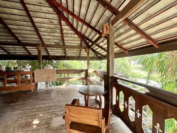 Thai-Oriental Style house in Lamphun for sale.