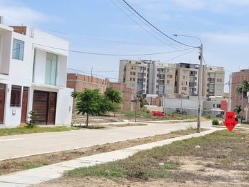 LOTE 160 m² ESQUINA - CHICLAYO - URB. LOS SAUCES SEXTA ETAPA