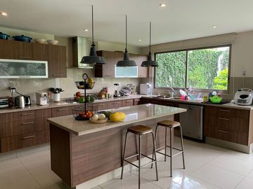 VENDO CASA EN LOS REYES, COYOACAN
