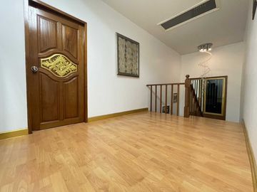 Single house for sale, Baan Chao Phraya project, Soi Lat Krabang, Khum Klao Road.