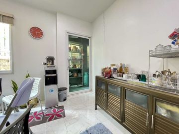 Single house for sale, Baan Chao Phraya project, Soi Lat Krabang, Khum Klao Road.