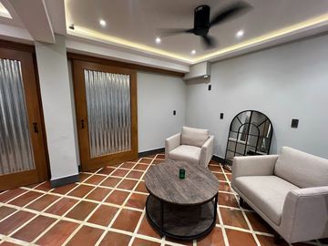 🌟 FOR SALE: Brand New Three-Storey Family Compound in BF East Phase IV, Cupang, Muntinlupa City 🌟
