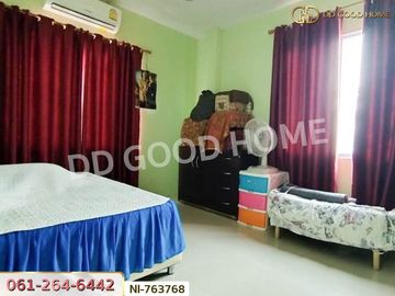 Townhouse, Saptawee Village Prachauthit 90, Samut Prakan, near Central Rama 2