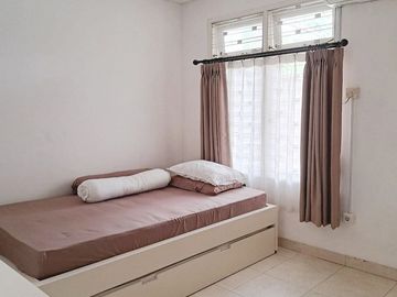 Rumah Dijual di Tomang Jakarta Barat Dekat Universitas Trisakti, Mall Taman Anggrek, RS Sumber Waras