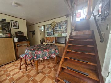 Venta remodelada y amplia casa Sector Calero Sur, Lota.