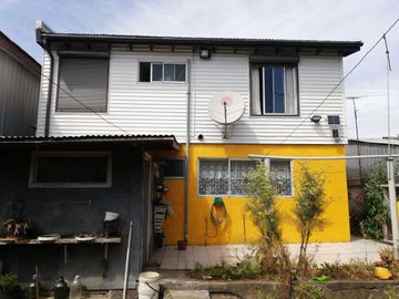 Venta remodelada y amplia casa Sector Calero Sur, Lota.