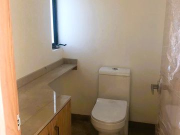 Casa en Venta en Juriquilla de 3 pisos.