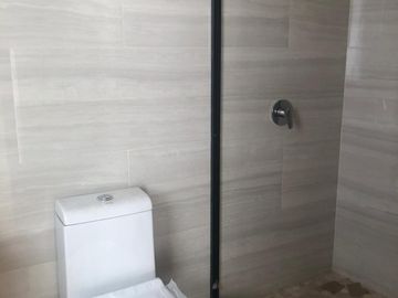 Casa en Venta en Juriquilla de 3 pisos.