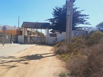 Venta de Casa Condominio Rocas De Córdova, El Tabo.