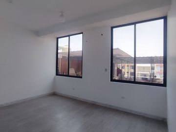 VENDO DEPARTAMENTO EN URB. MIRAFLORES  COUNTRY CLUB