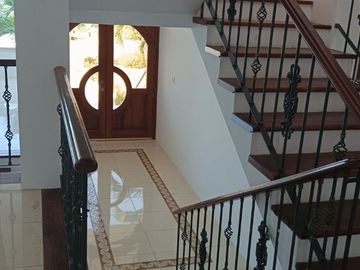 casa de alquiler en manta zona sur frente al mar EP