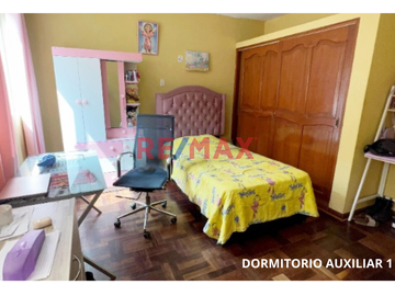 VENTA DE CASA DE 2 PISOS + 3 DEPARTAMENTOS INDEPENDIENTES EN PILARES ADUANEROS A PRECIO REBAJADO; OPORTUNIDAD ÚNICA: NO LA DEJES PASAR!!!