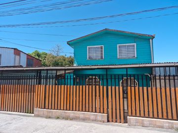 Venta amplia casa San Vicente Talcahuano.