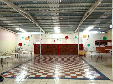 MAGNÍFICO SALÓN DE USOS MÚLTIPLES EN JESÚS DEL MONTE, EN ZONA RESIDENCIAL DE ALTOZANO, MORELIA.