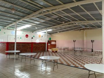 MAGNÍFICO SALÓN DE USOS MÚLTIPLES EN JESÚS DEL MONTE, EN ZONA RESIDENCIAL DE ALTOZANO, MORELIA.