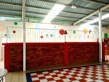 MAGNÍFICO SALÓN DE USOS MÚLTIPLES EN JESÚS DEL MONTE, EN ZONA RESIDENCIAL DE ALTOZANO, MORELIA.