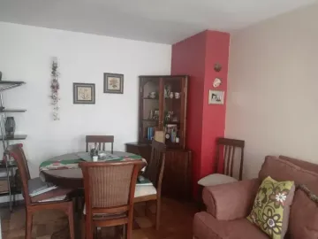 Venta De Cómodo Departamento En Santiago Centro