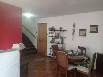 Venta De Cómodo Departamento En Santiago Centro
