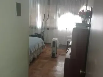 Venta De Cómodo Departamento En Santiago Centro