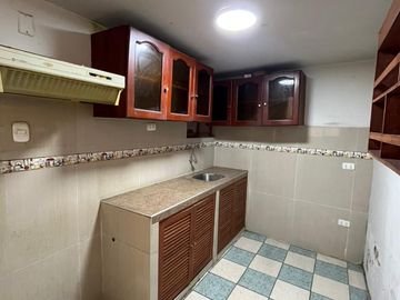 CASA EN VENTA TIPO CHALET - SURCO
