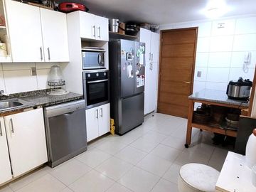 DEPARTAMENTO CON JARDÍN PROPIO / CAMINO TURÍSTICO